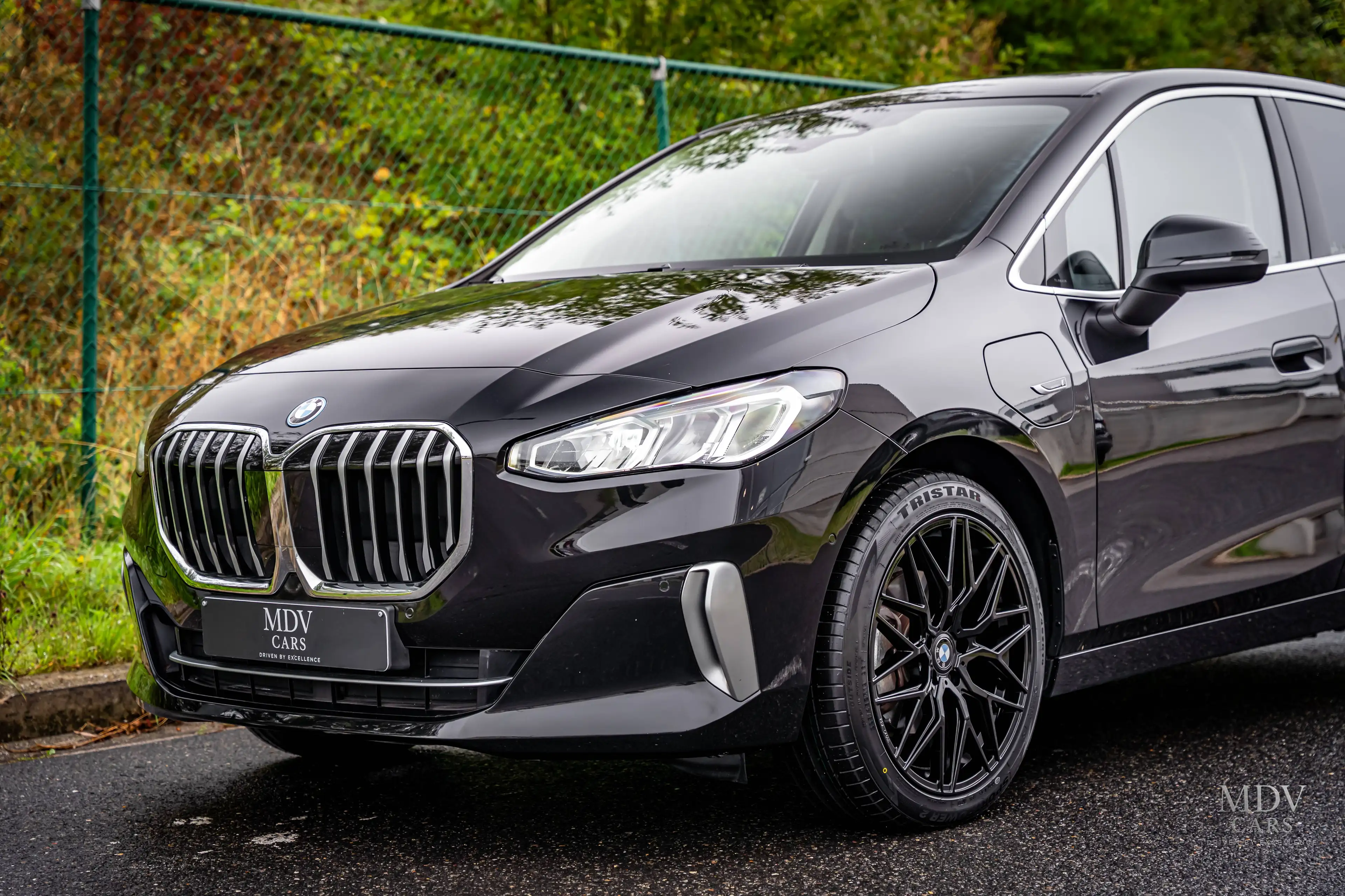 BMW 225 Active Tourer PHEV 225xeA (180 kW) — photo 2