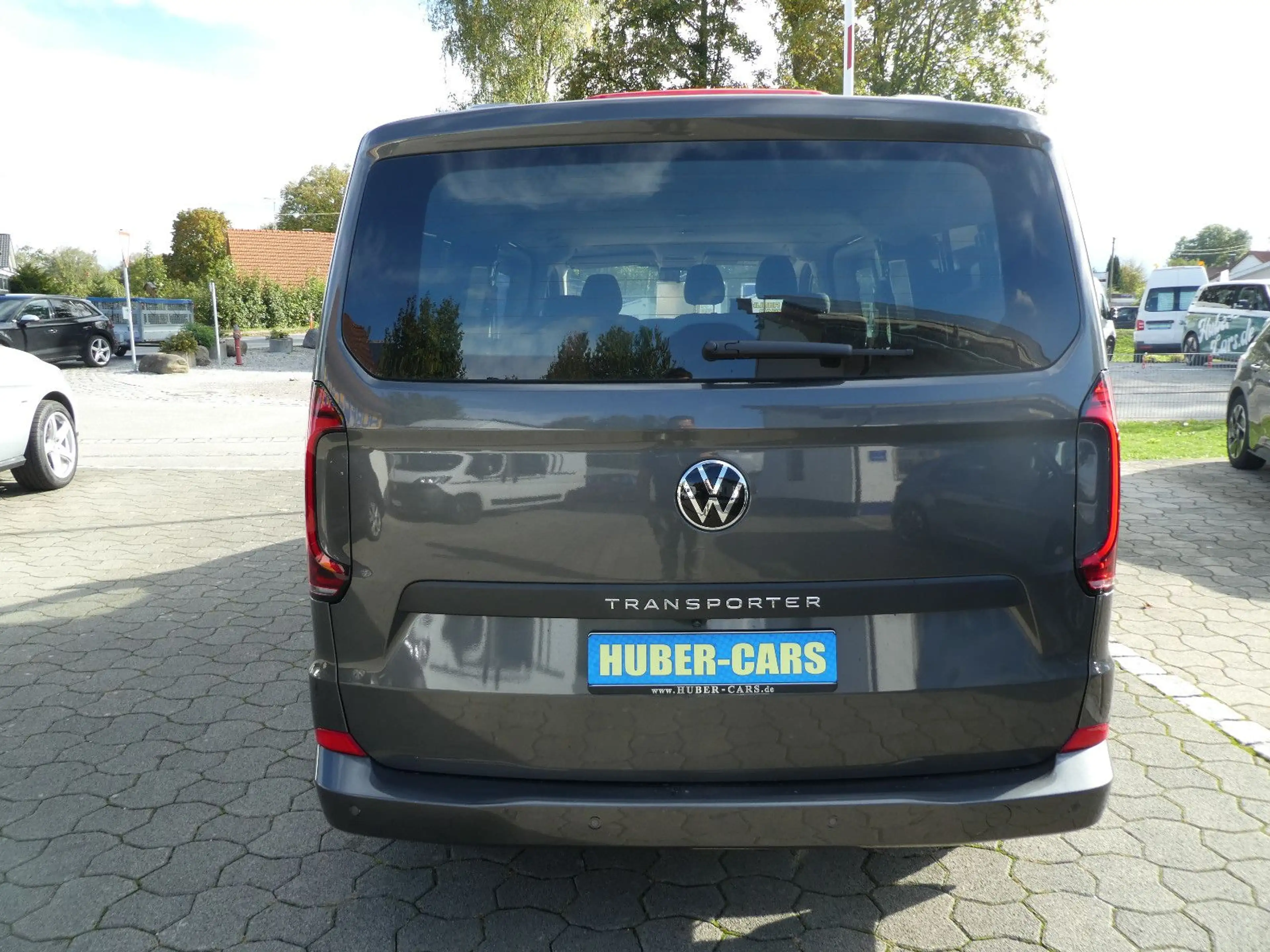 Volkswagen T7 Kombi Transporter Mixto 2x Schiebetüre+6-Si — photo 7