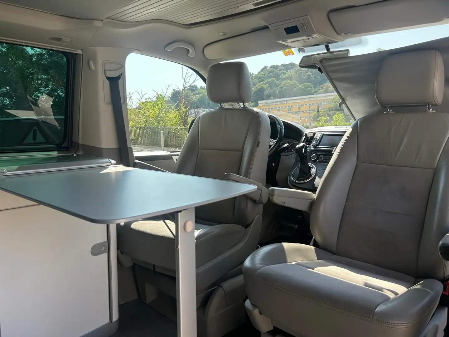 Volkswagen Transporter DSG7 Nero - 2