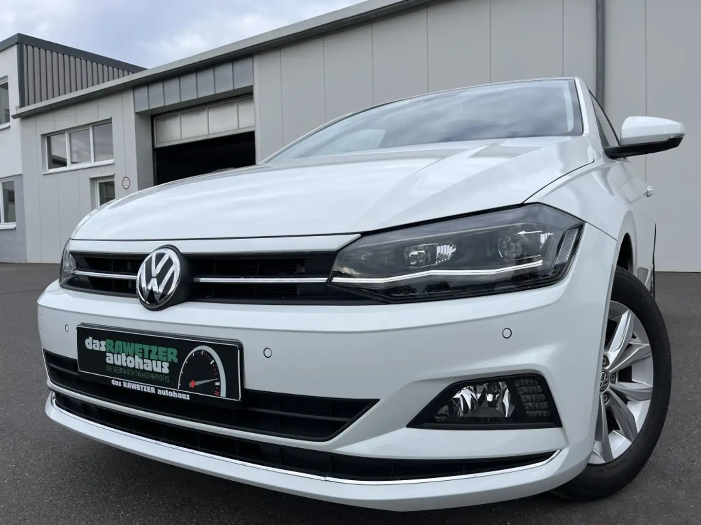 Volkswagen Polo 1.0 TSI Highline Active Info Navi LED SHZ PDC Klim Blanc - 1