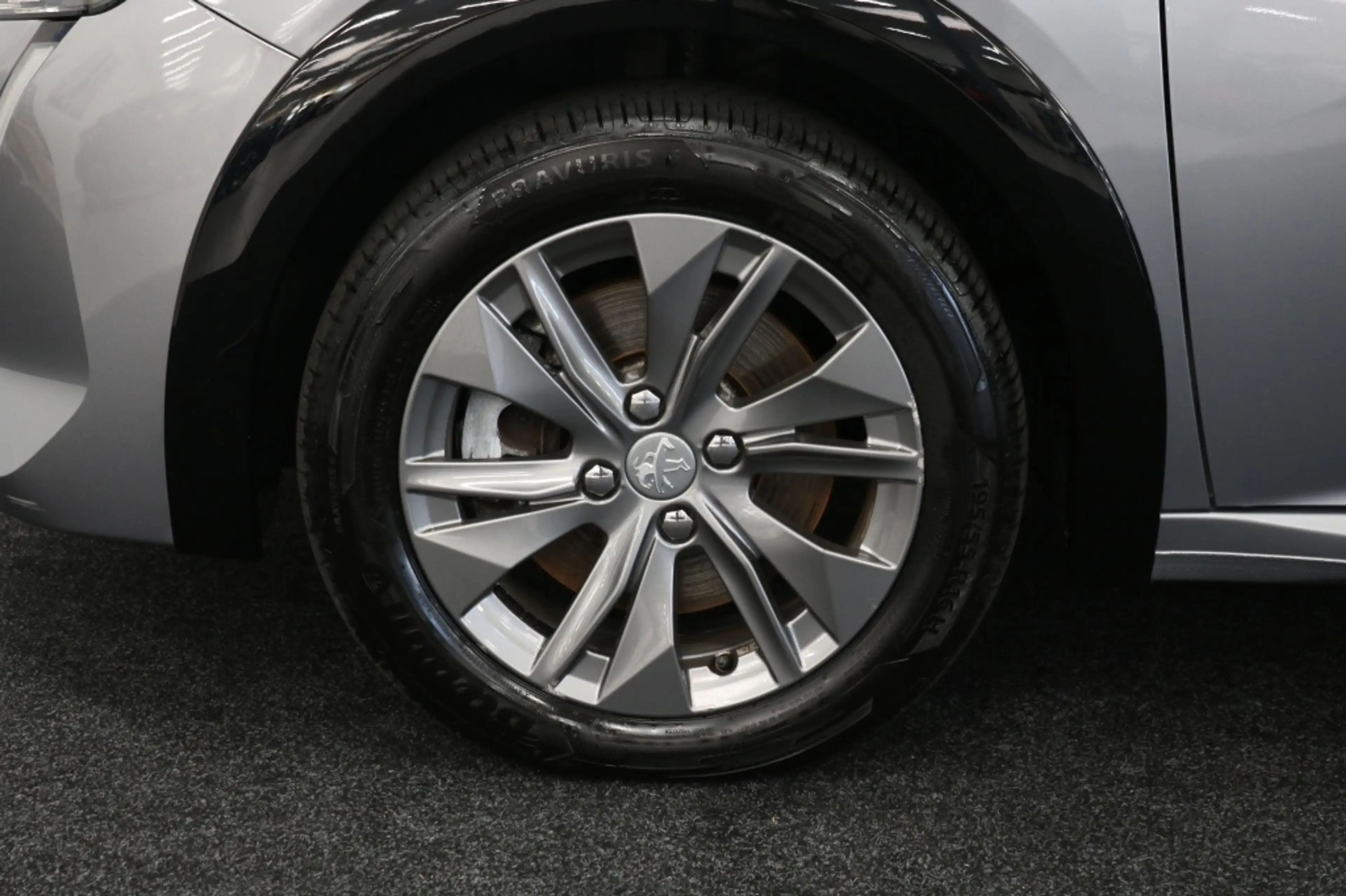Peugeot e-208 5-drs Allure Pack 50 kWh — photo 11