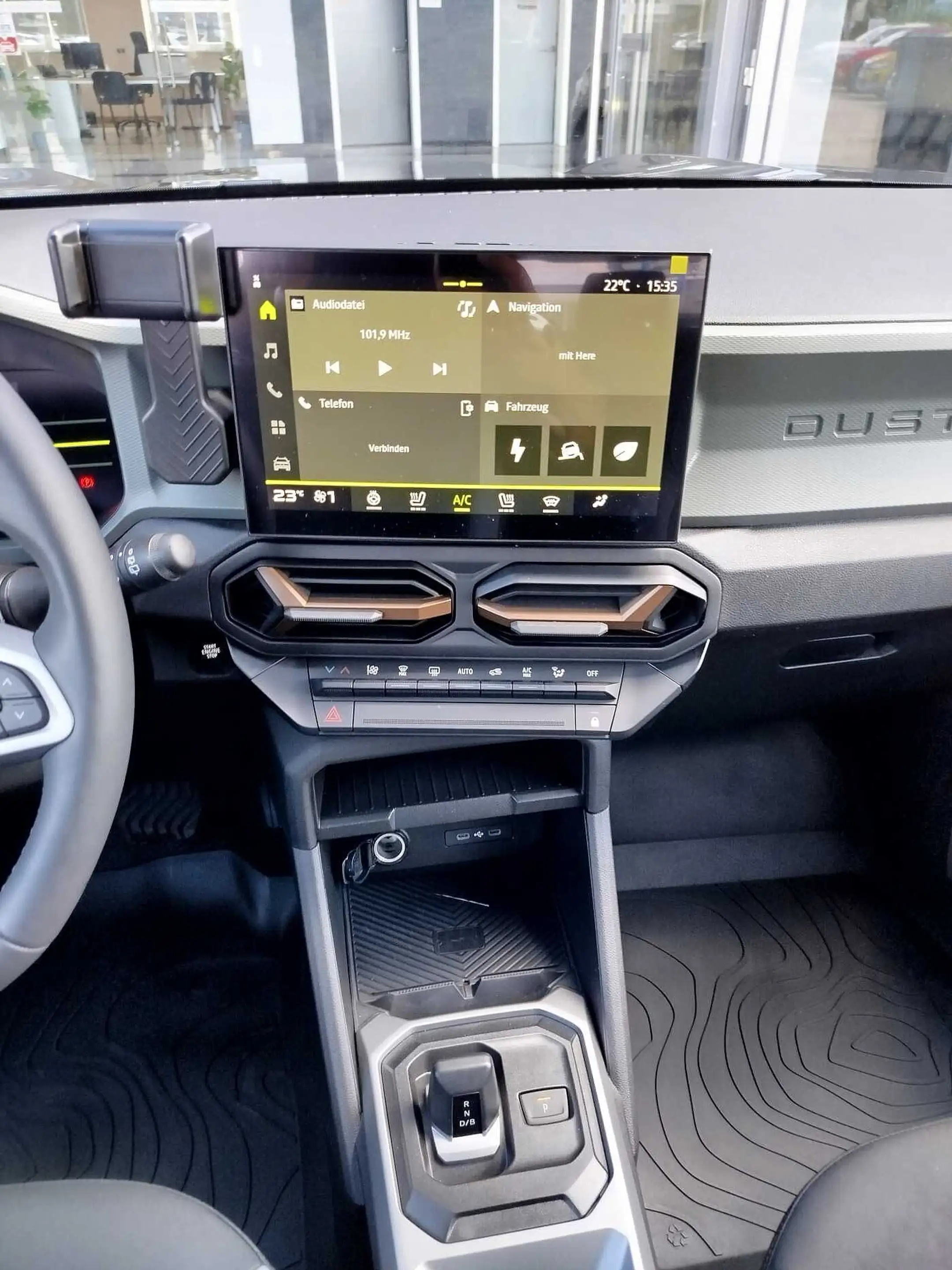 Dacia Duster Hybrid 155 Extreme WINTER+/CITY/TECHNIK/18ZOLL — photo 13