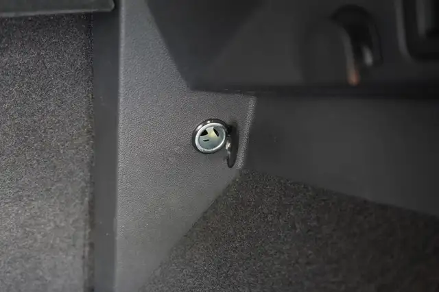 Volkswagen Tiguan view 9