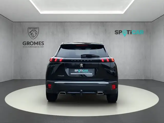 Peugeot 2008 view 4