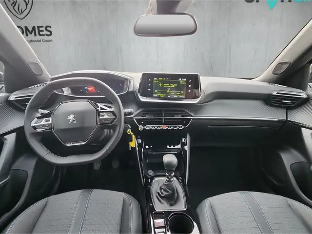 Peugeot 2008 view 12