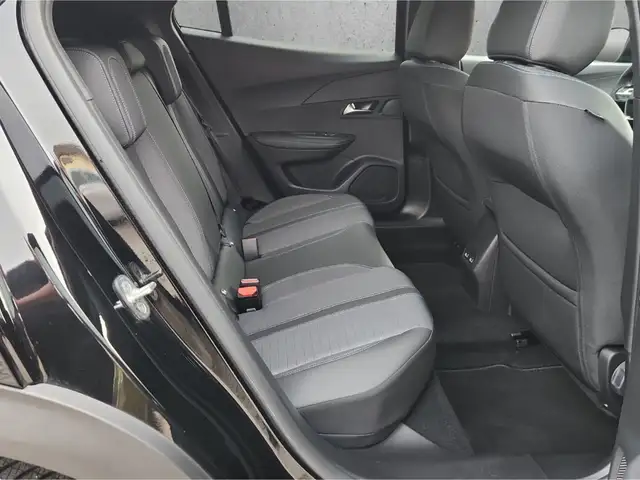 Peugeot 2008 view 14