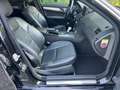 Mercedes-Benz C 320 4Matic AMG LINE Schwarz - thumbnail 16