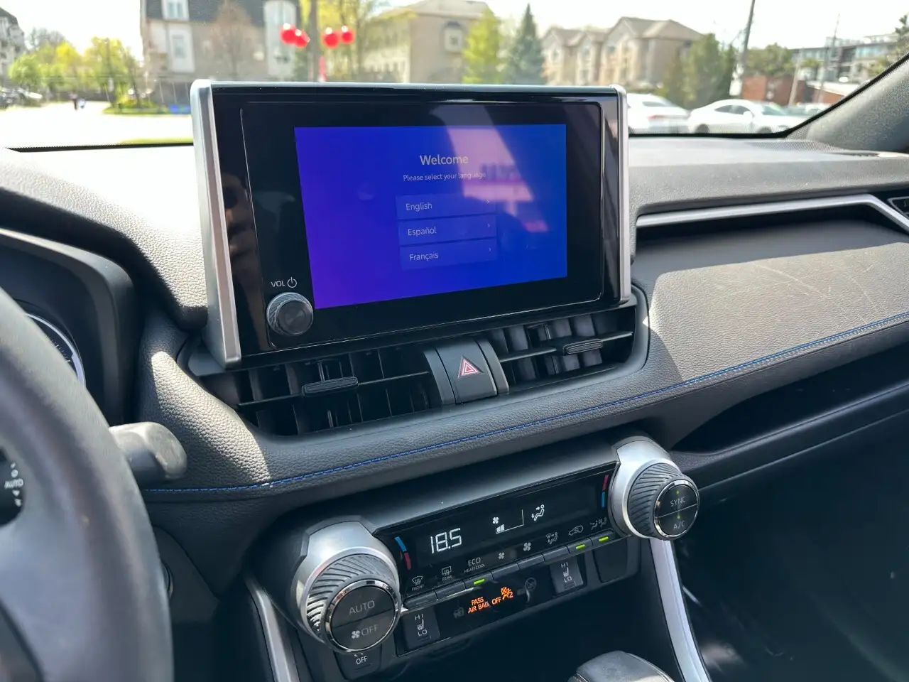 Toyota RAV 4 снимка Toyota RAV 4