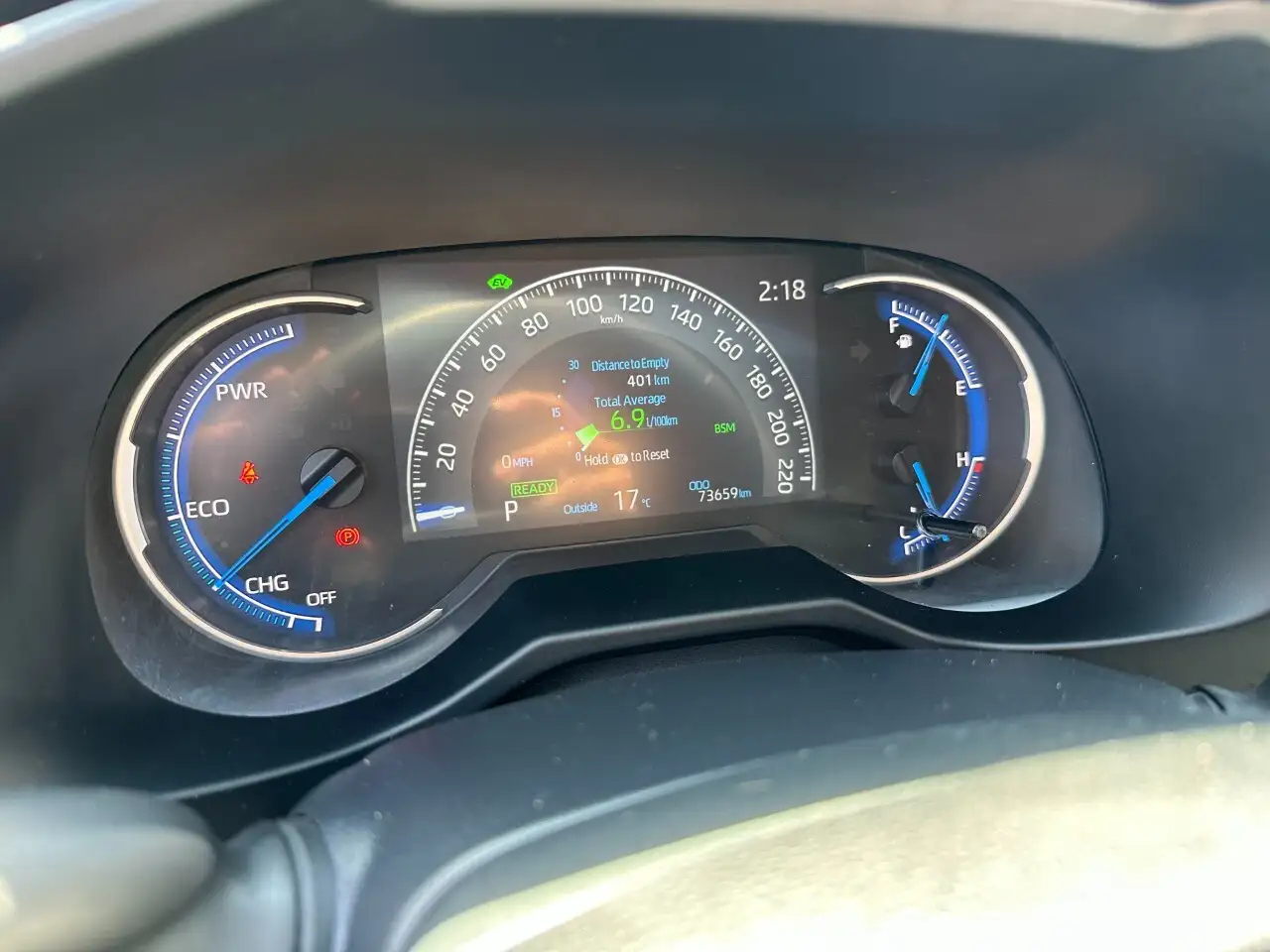 Toyota RAV 4 снимка Toyota RAV 4