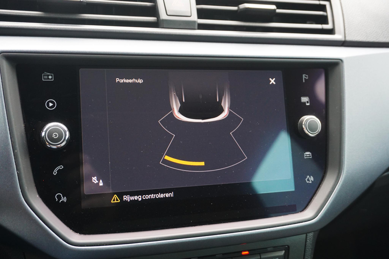 SEAT Arona 1.0 TSI Style Business Intense Plus/CarPlay/LMV/ A — photo 6