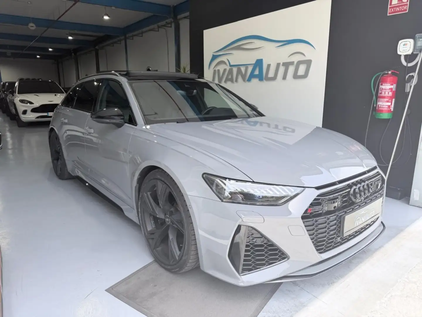 Audi RS6 Avant TFSI quattro Tiptronic 441kW Gris - 1