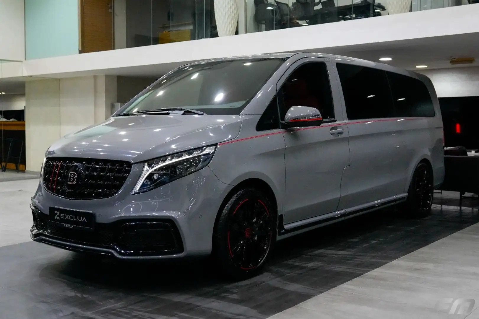 Mercedes-Benz V 250 BRABUS VIP Luxury Business VAN Grau - 2