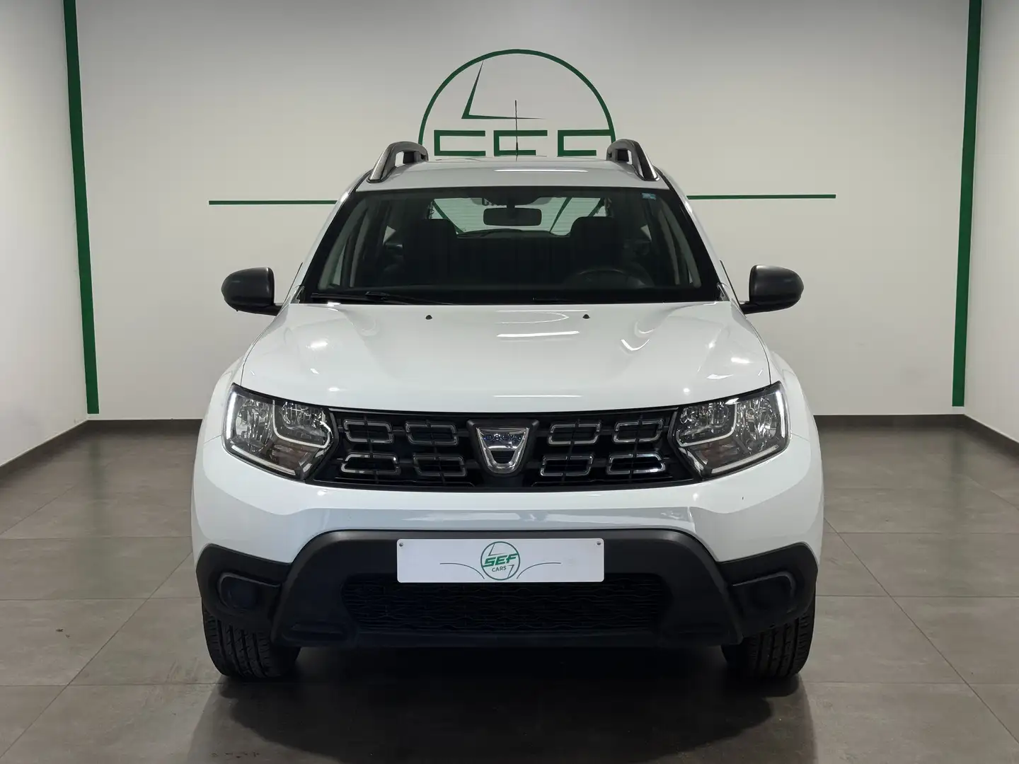 Dacia Duster ** 1.6i ** 4x2 ** Garantie 12 mois ** Blanc - 2