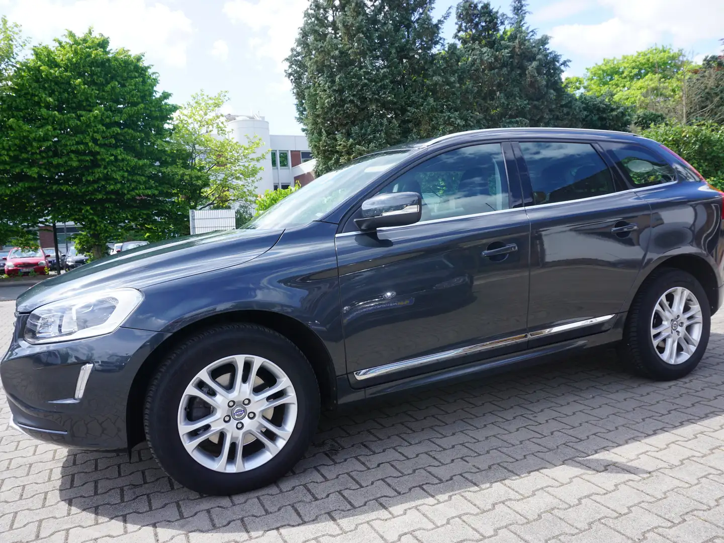Volvo XC60 Summum AWD /AUTOM/KLIMA/EURO5/LEDER/XENON/ Szürke - 2