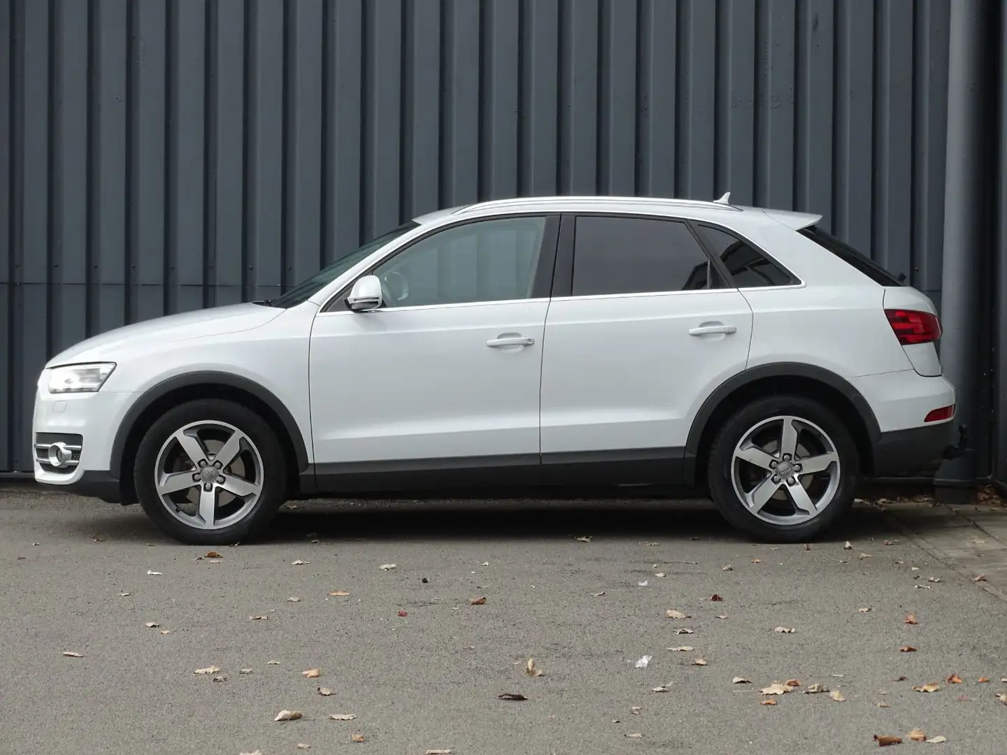 Audi Q3 2.0 TFSI quattro Business Edition Automaat | Navi Blanc - 2