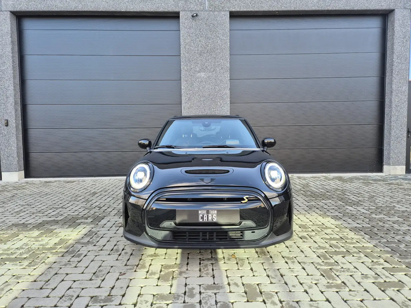 MINI Cooper SE Cooper SE Pano-Harman kardon-ACC-HUD-Keyless-LED Zwart - 2