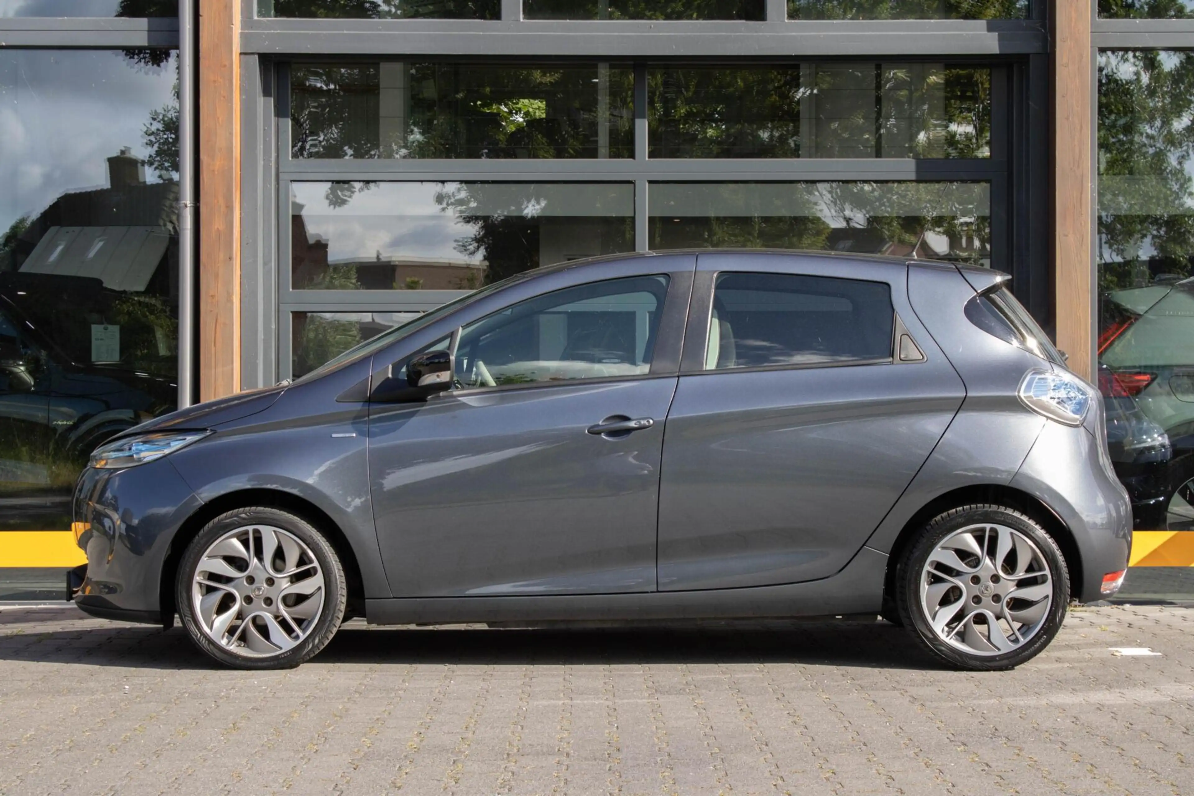 Renault ZOE R90 Bose 41 kWh|Koopaccu|Stoelverwarming|Camera| — photo 9