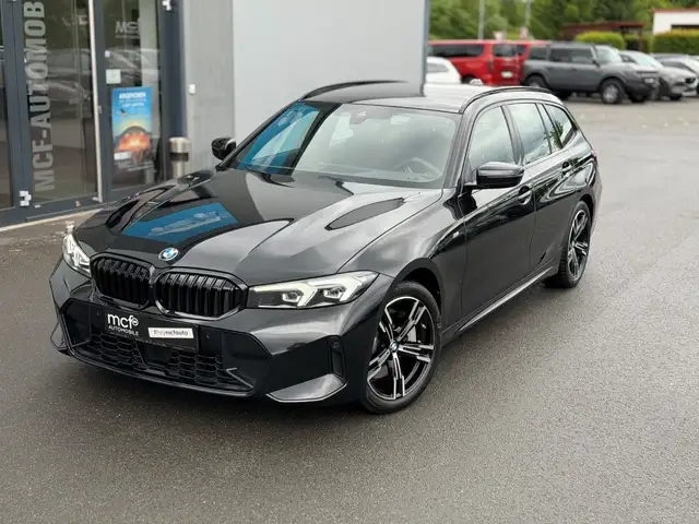 BMW 330 i Touring xDrive M Sport *18Zoll*LED*ACC*HIFI