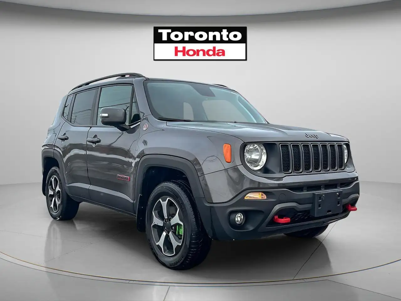 Jeep Renegade снимка Jeep Renegade