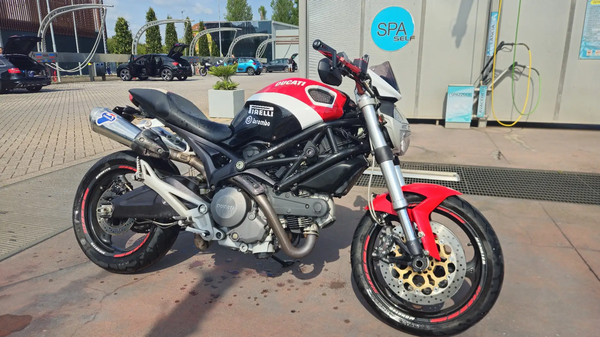 Ducati Monster 696 Piros - 1