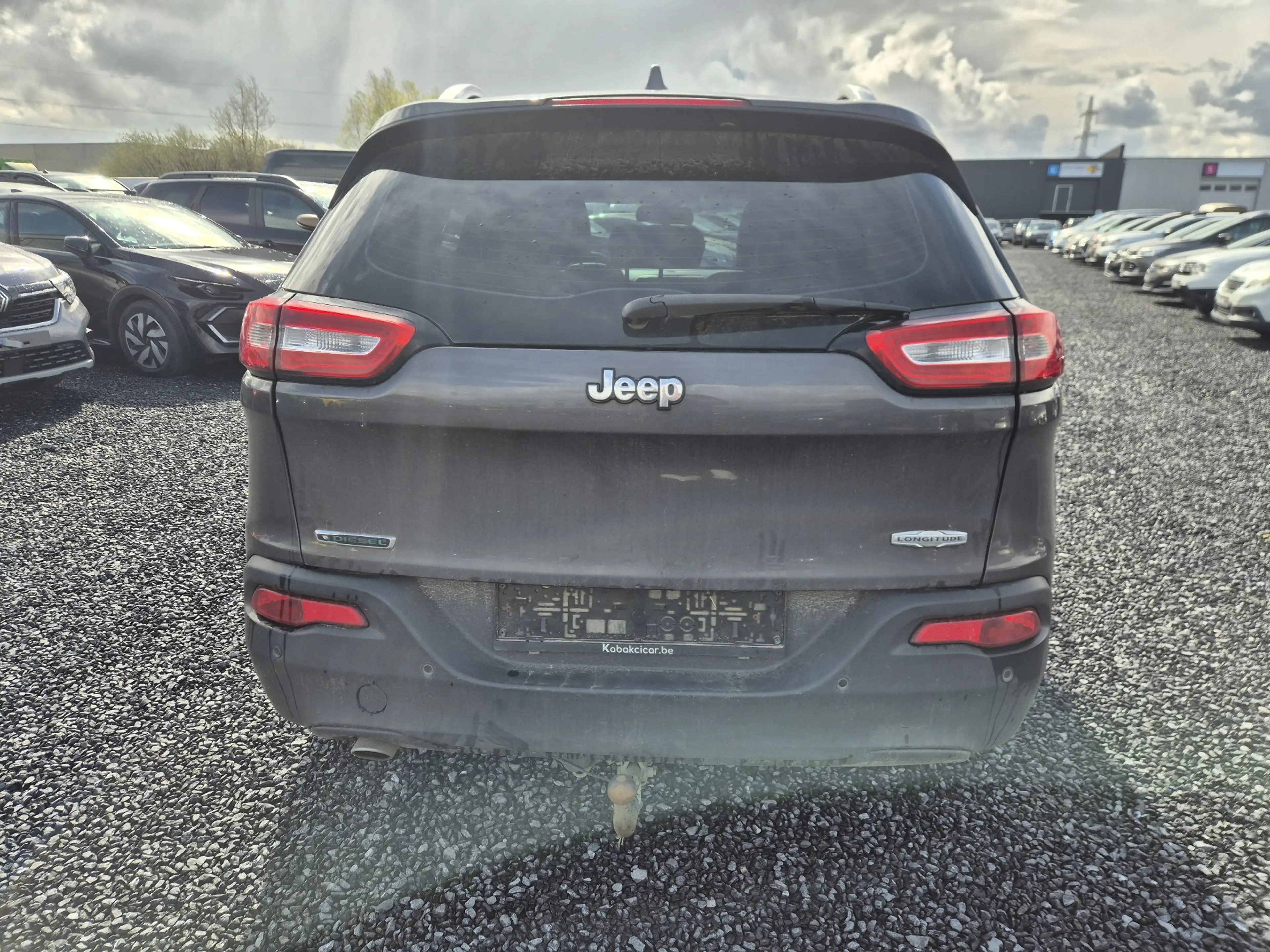 Jeep Cherokee 2.0 MJD 2WD Longitude / Marchand ou Export — photo 5