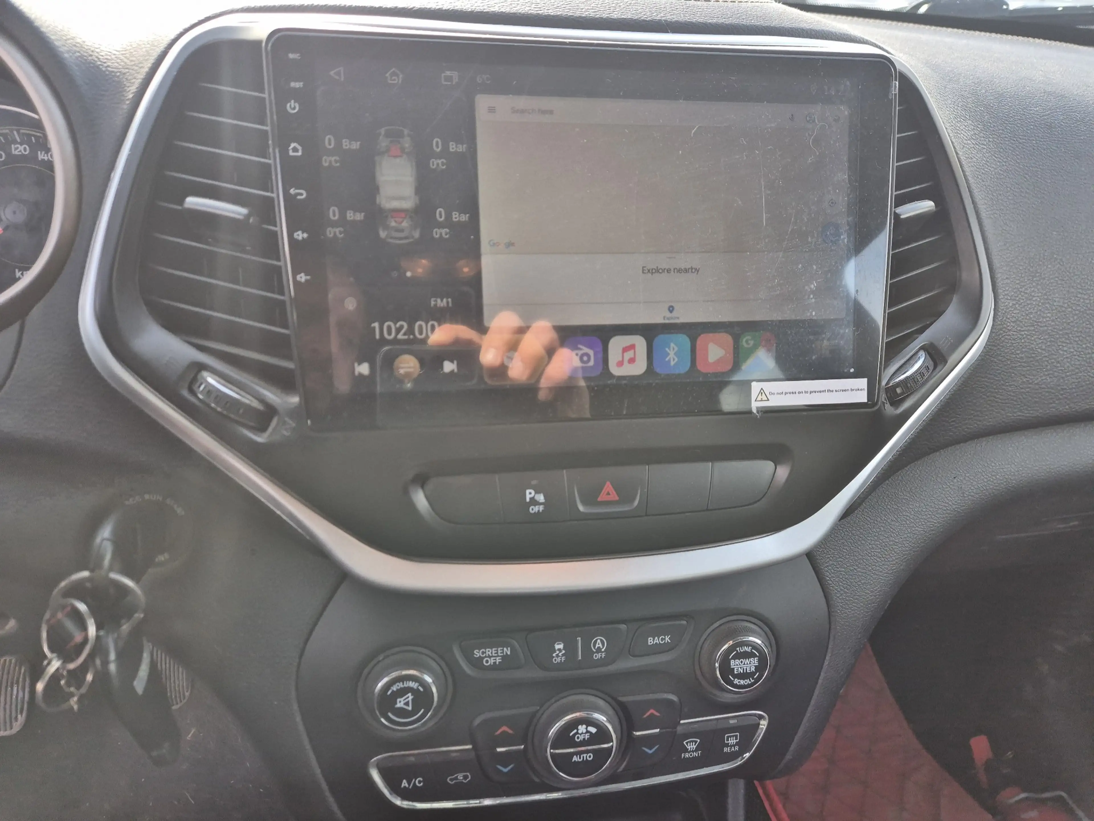 Jeep Cherokee 2.0 MJD 2WD Longitude / Marchand ou Export — photo 14