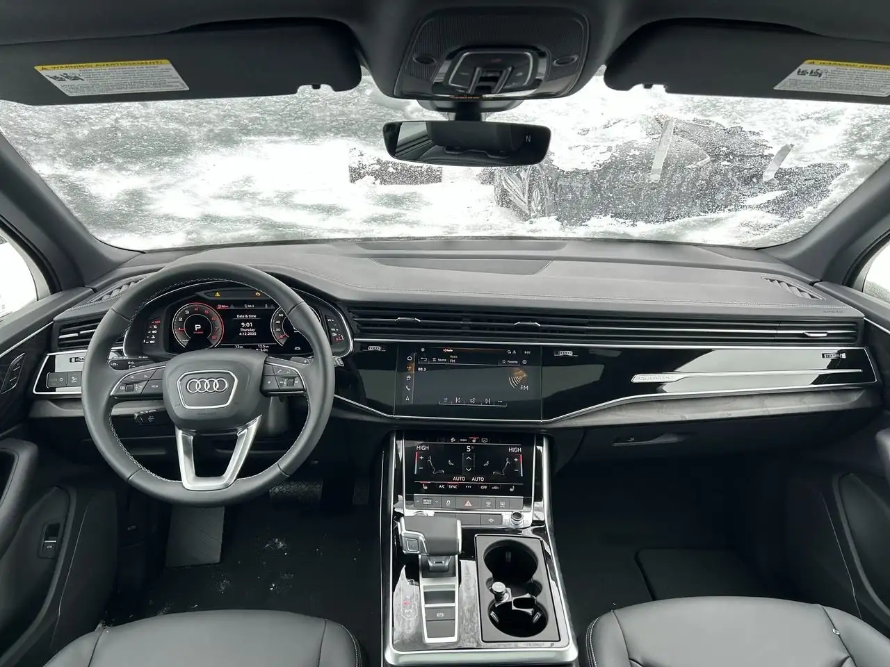 Audi Q7 снимка Audi Q7