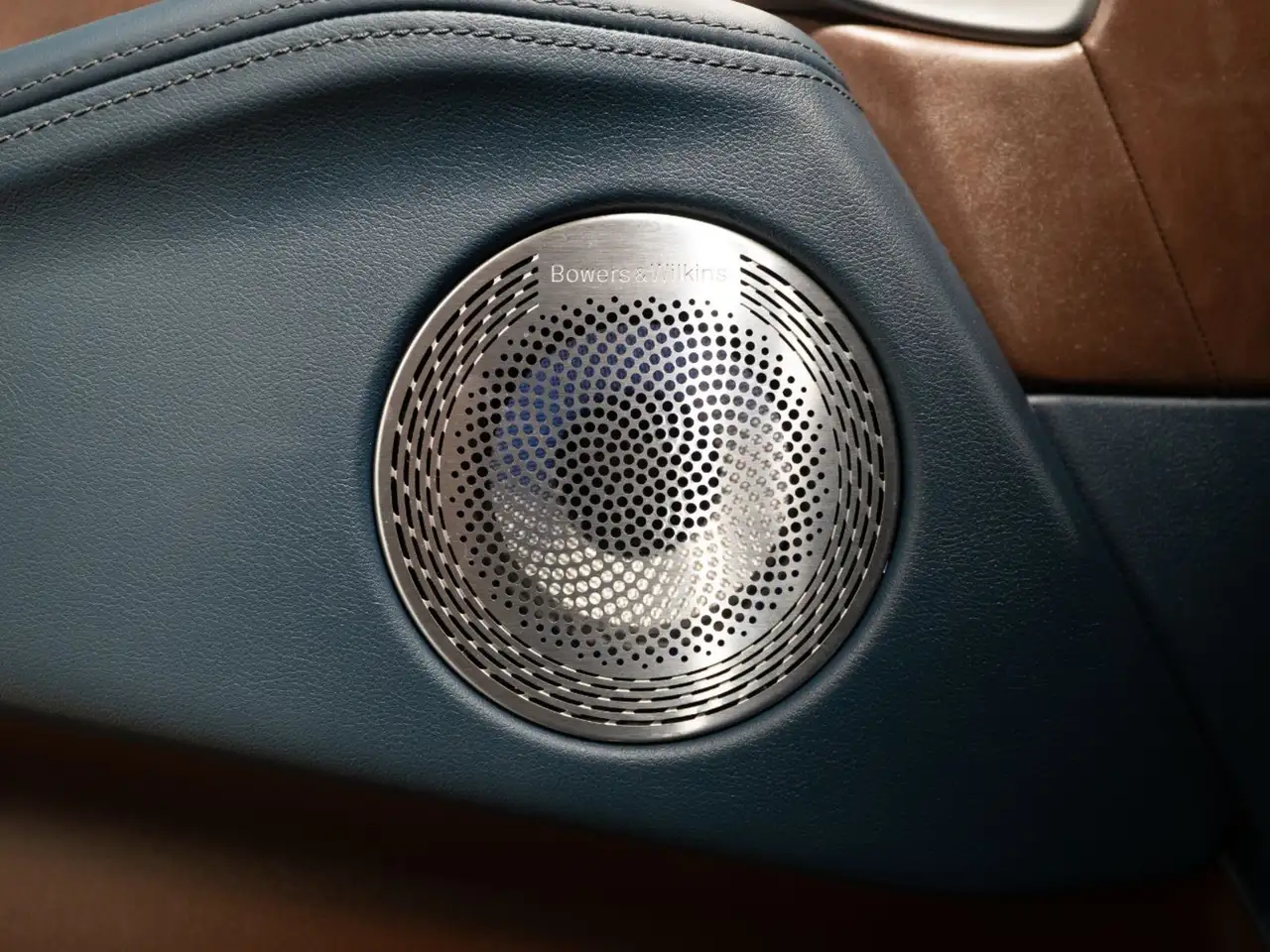 BMW XM снимка BMW XM