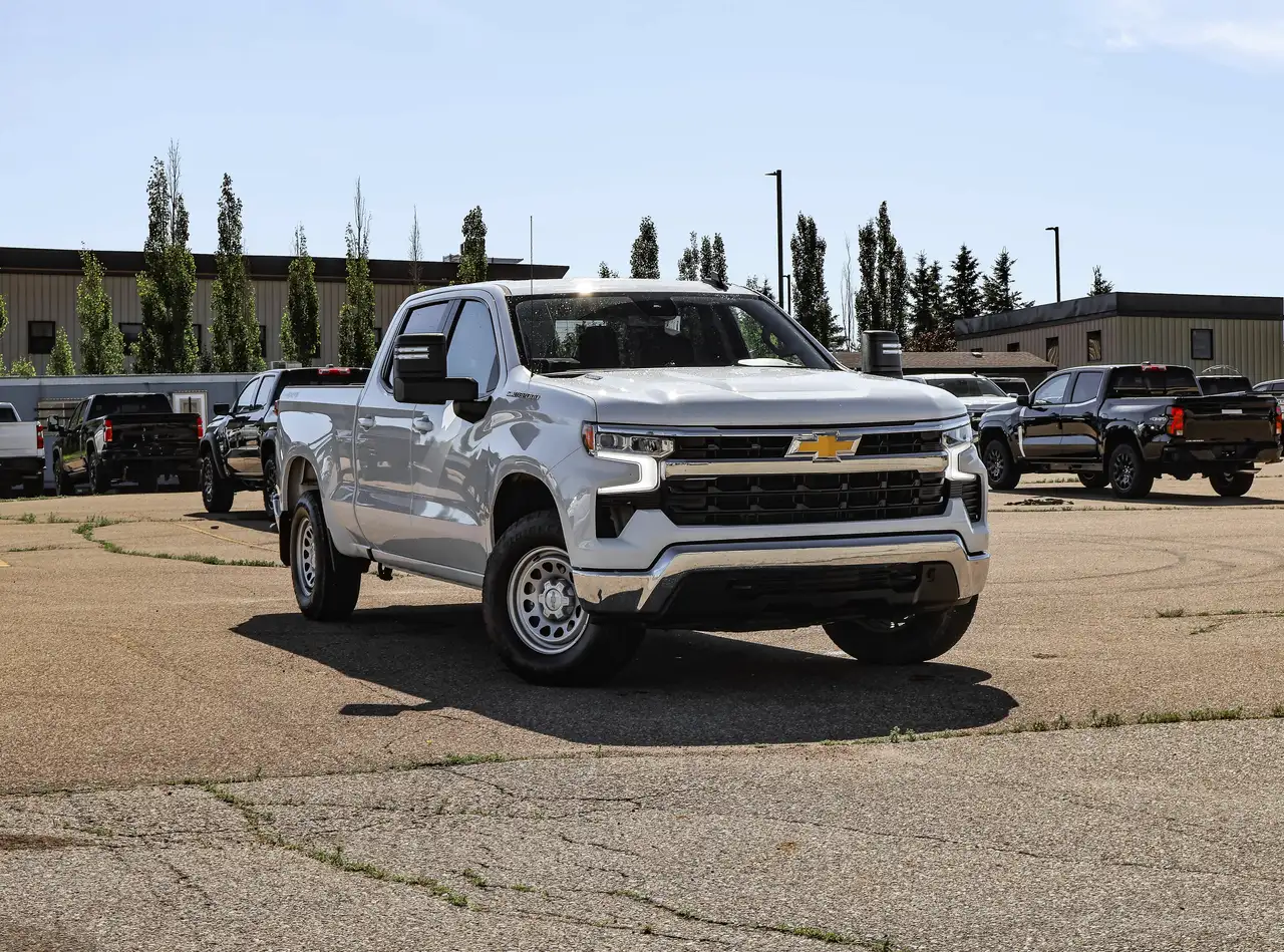 Chevrolet Silverado 1500 снимка Chevrolet Silverado 1500