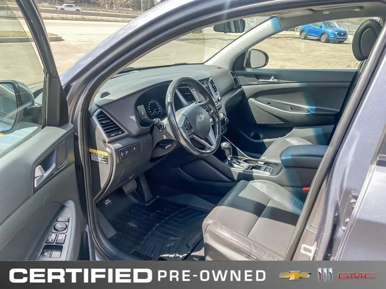 Hyundai TUCSON снимка Hyundai TUCSON
