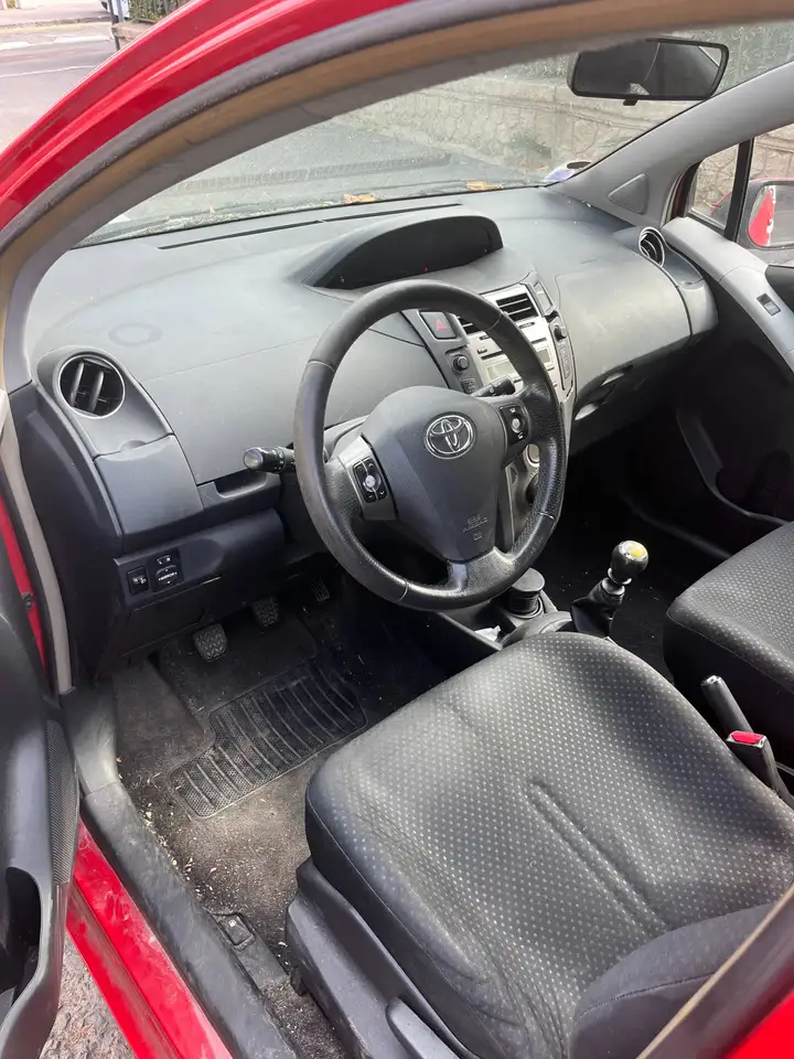 Toyota Yaris Yaris — photo 4