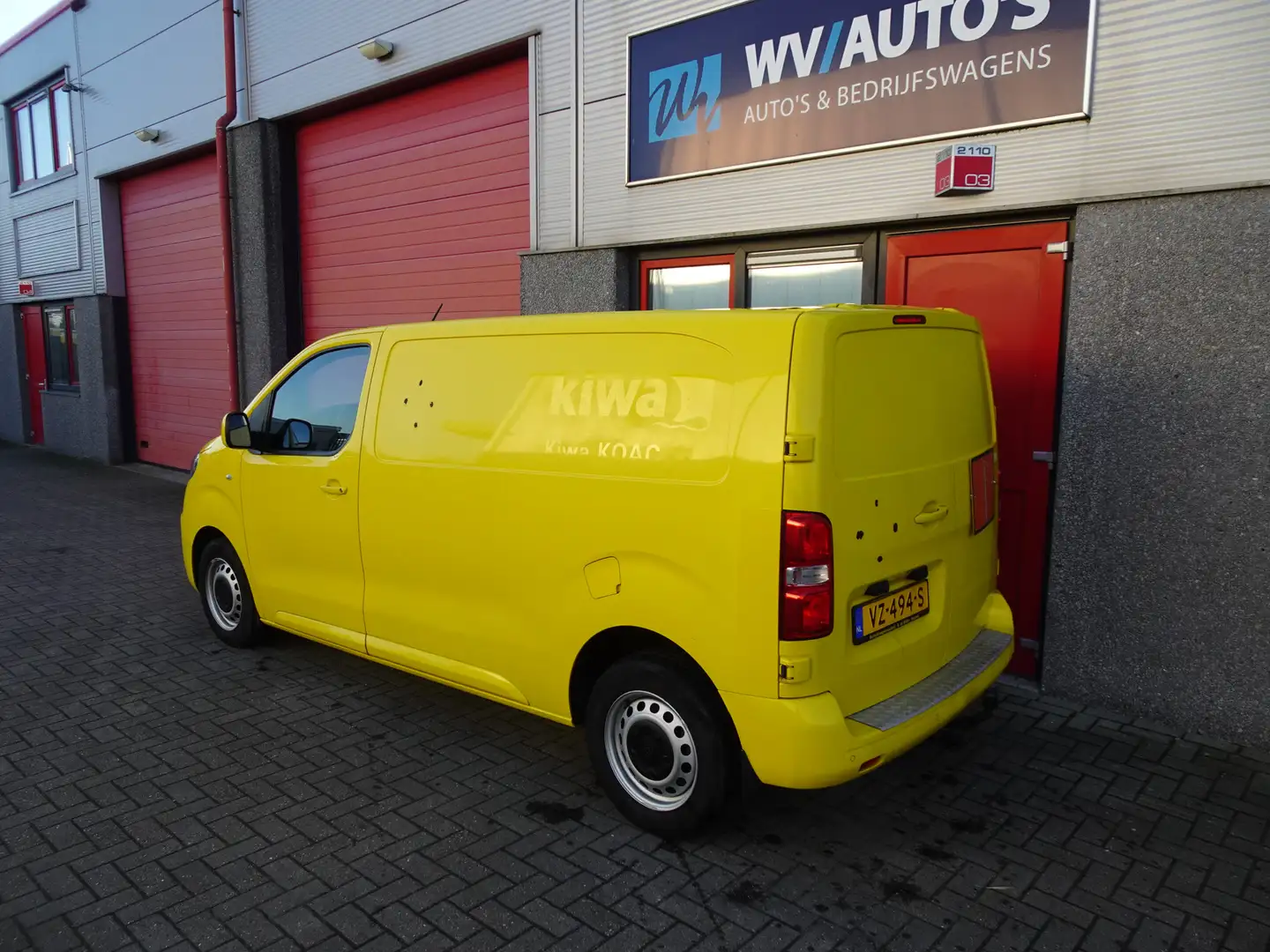 Peugeot Expert 231S 2.0 BlueHDI 120 Pro 3 zits airco Gelb - 2