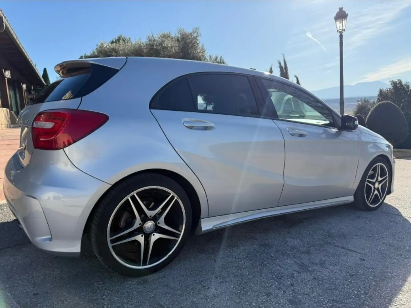 Mercedes-Benz A 200 200 a - 2