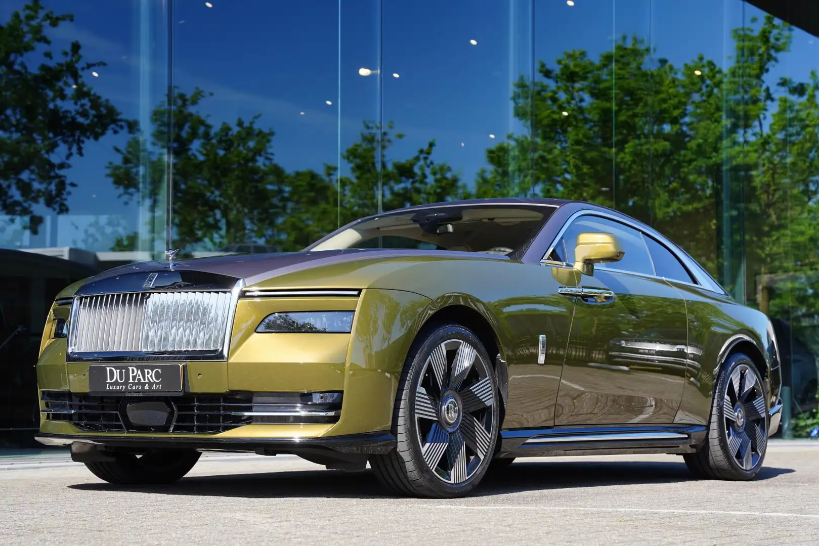 ROLLS-ROYCE Spectre