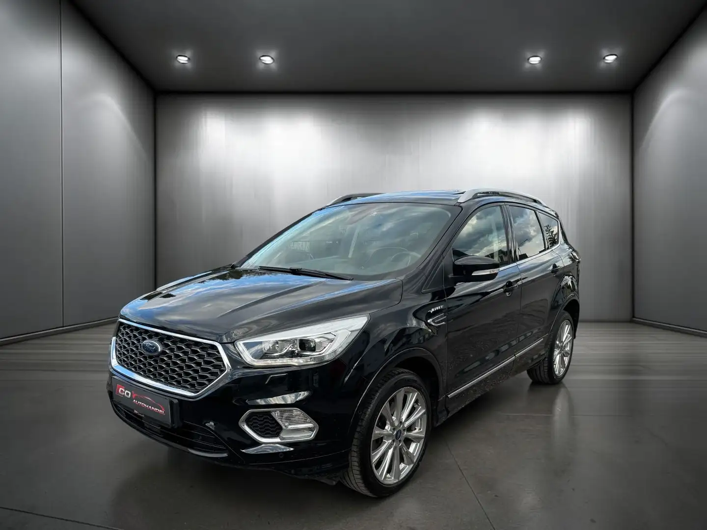 Ford Kuga Kuga 2,0 TDCi Vignale Powershift Aut. AWD Vignale Schwarz - 1