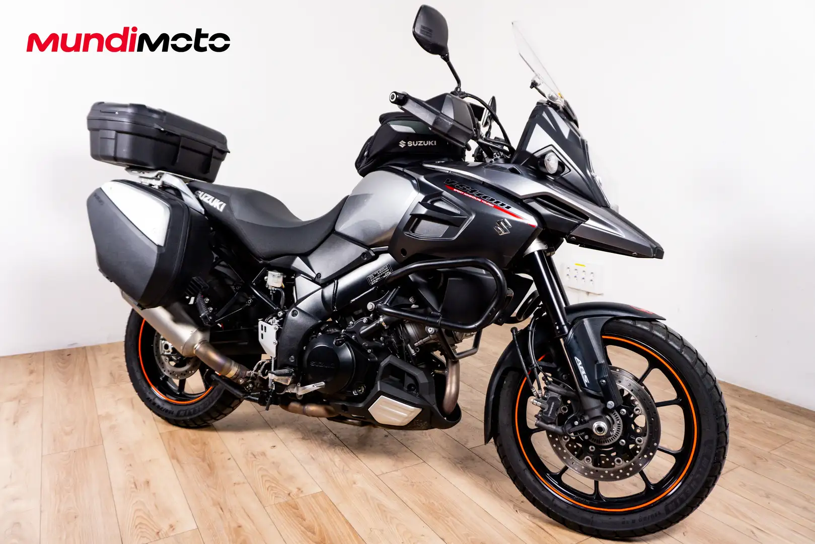 Suzuki V-Strom 1000 - 2