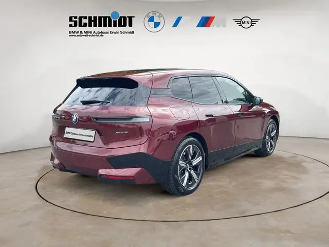 BMW Ix view 7