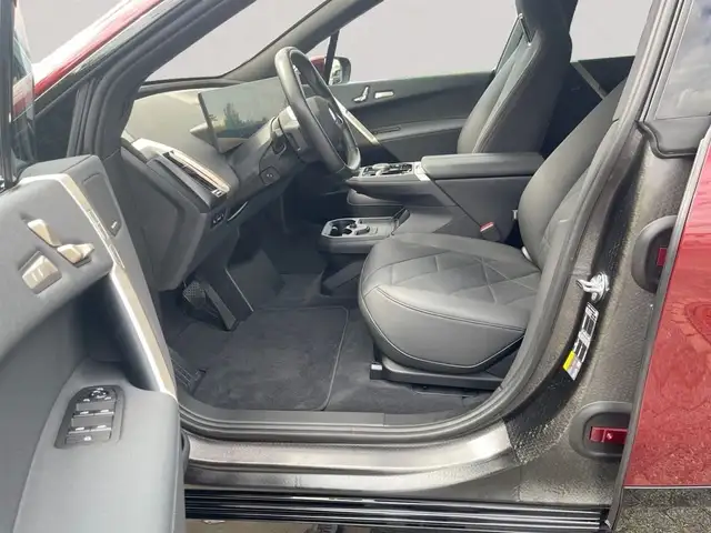 BMW Ix view 11