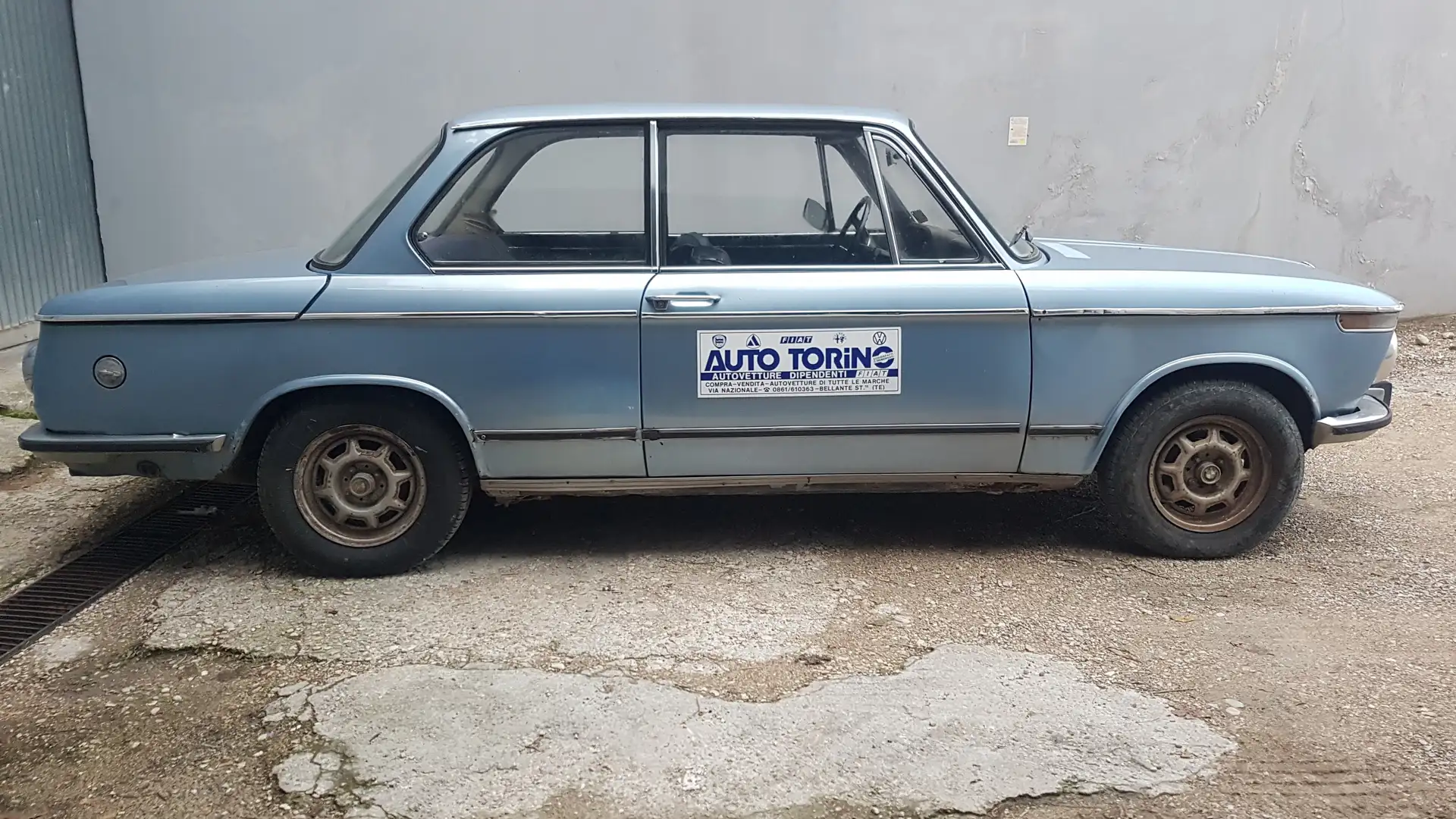 BMW 2002 Blu/Azzurro - 1