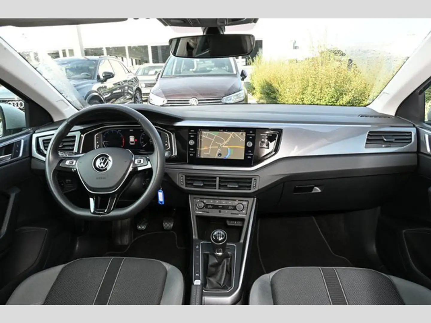 Volkswagen Polo Highline 1.0 TSI Navi DAB PDC Sitzh Grau - 2