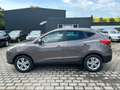 Hyundai iX35 Comfort 2WD*2.Hand*Tüv Neu*PDC*SHZ*Tempomat Brun - thumbnail 8