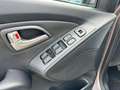 Hyundai iX35 Comfort 2WD*2.Hand*Tüv Neu*PDC*SHZ*Tempomat Brun - thumbnail 17