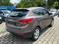 Hyundai iX35 Comfort 2WD*2.Hand*Tüv Neu*PDC*SHZ*Tempomat Brun - thumbnail 5