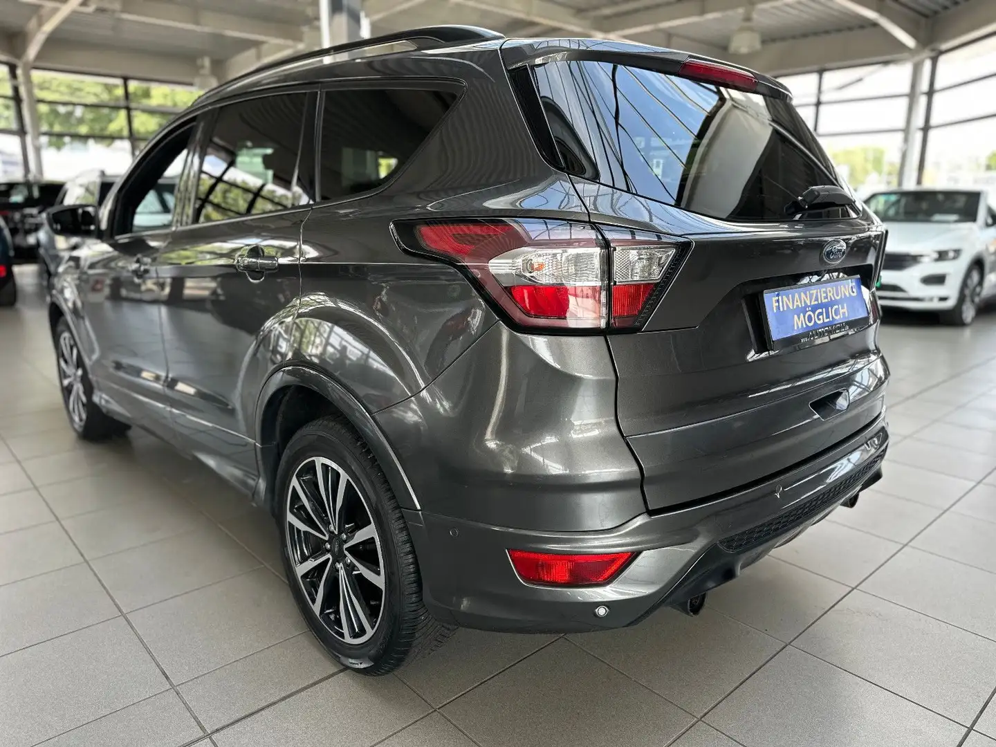 Ford Kuga ST-Line Navi SHZ PDC Klima Gris - 2