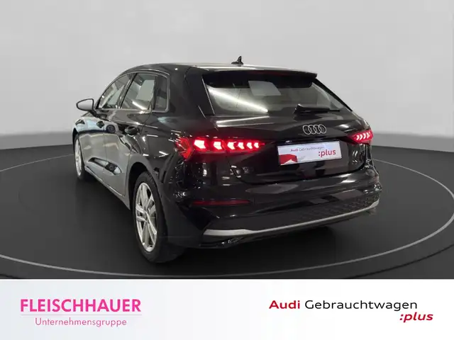 Audi A3 view 4