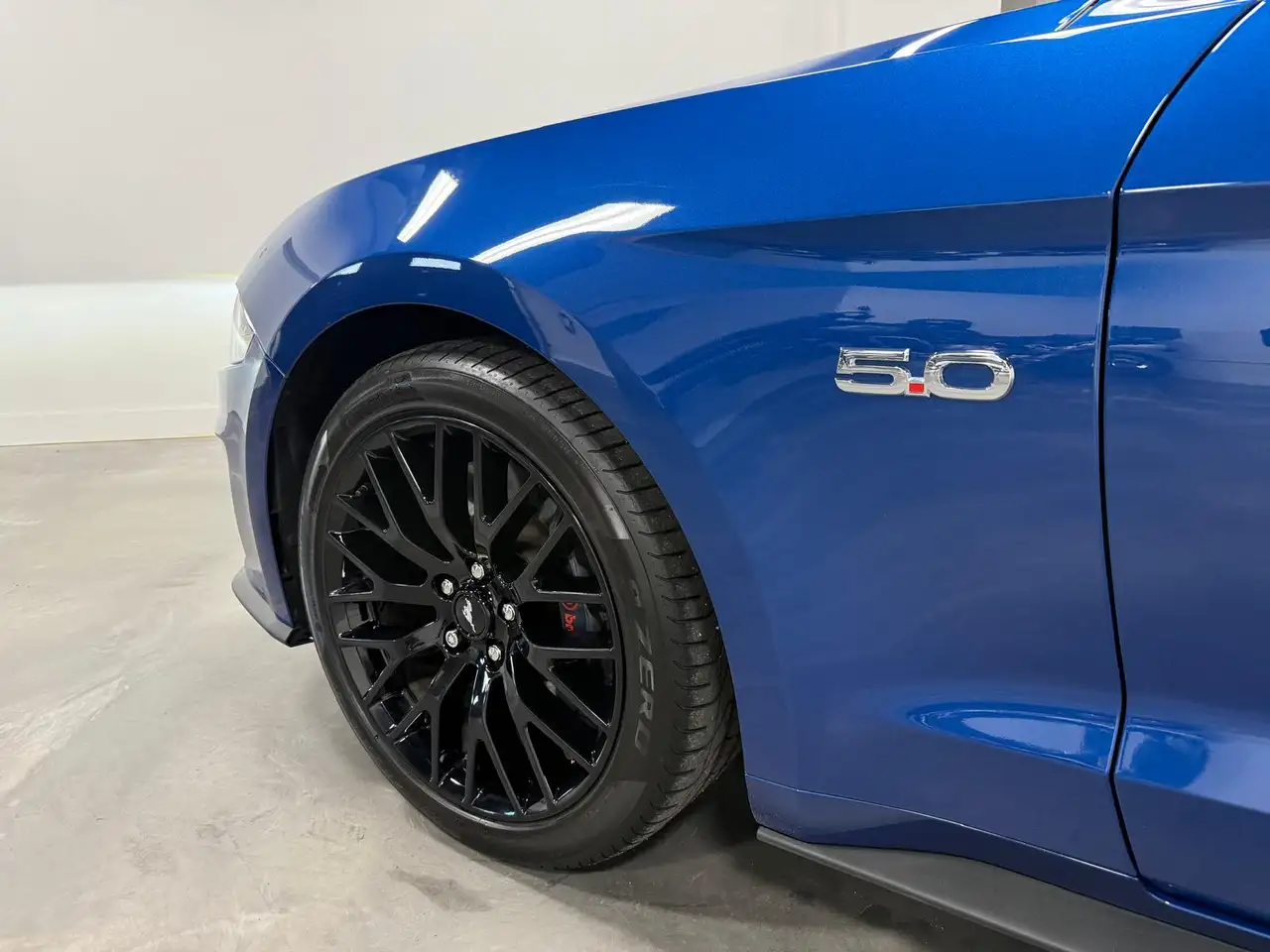 Ford Mustang снимка Ford Mustang