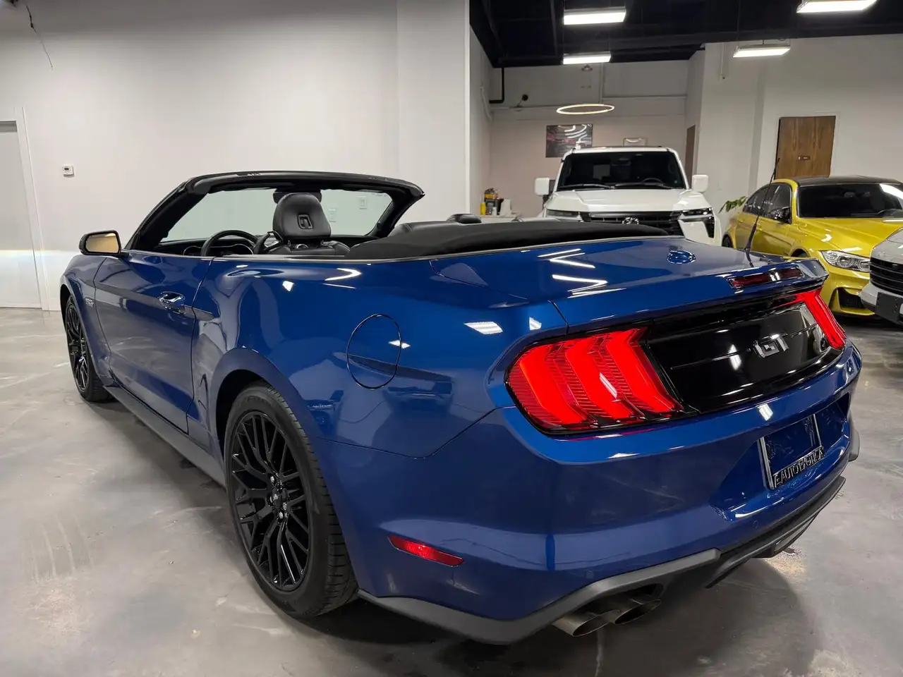 Ford Mustang снимка Ford Mustang