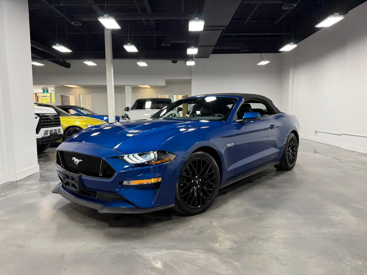 Ford Mustang снимка Ford Mustang