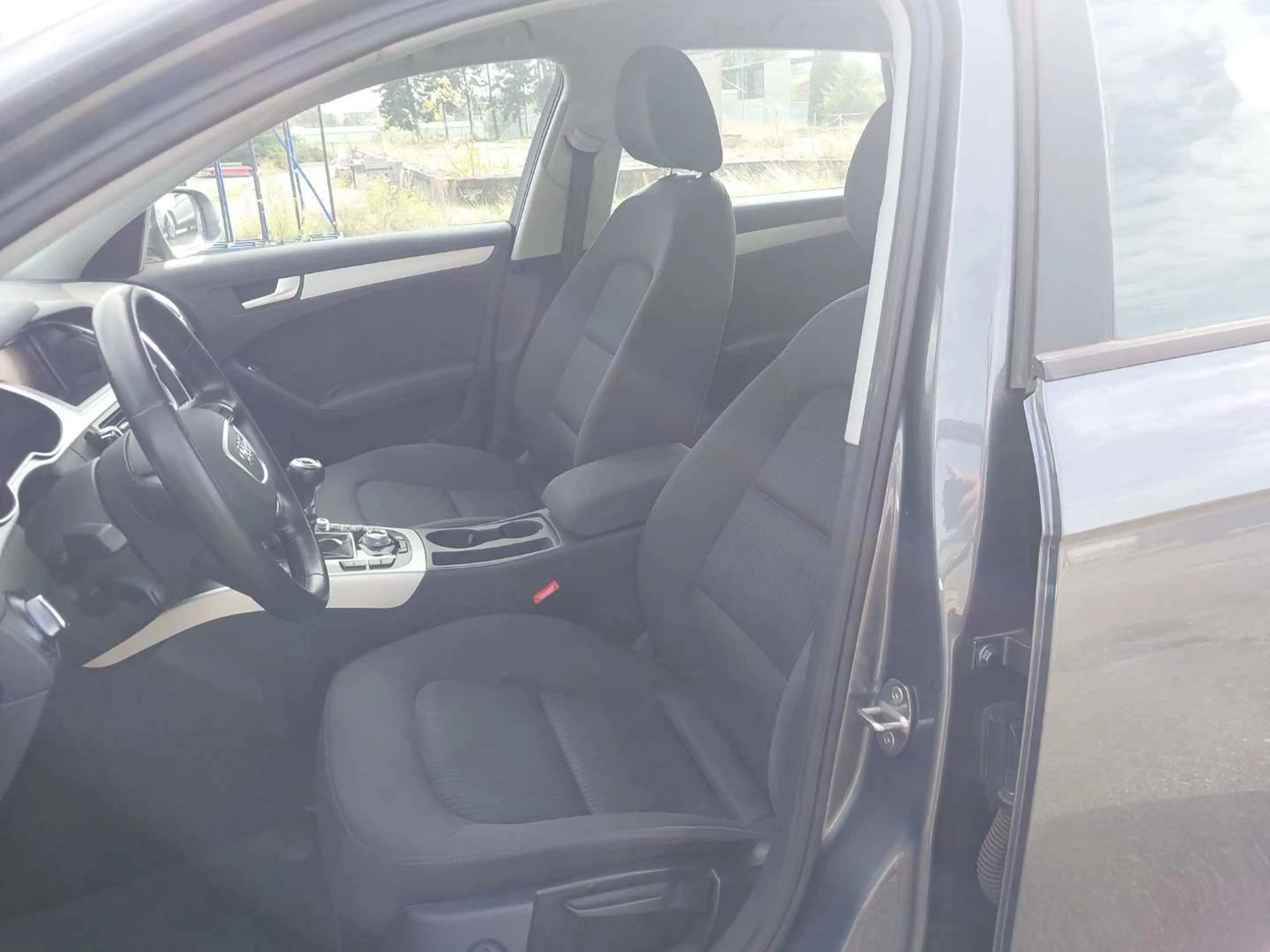 Audi A4 A4 Avant 2.0 TDI DPF Attraction 1.Hand "TÜV NEU" — photo 7
