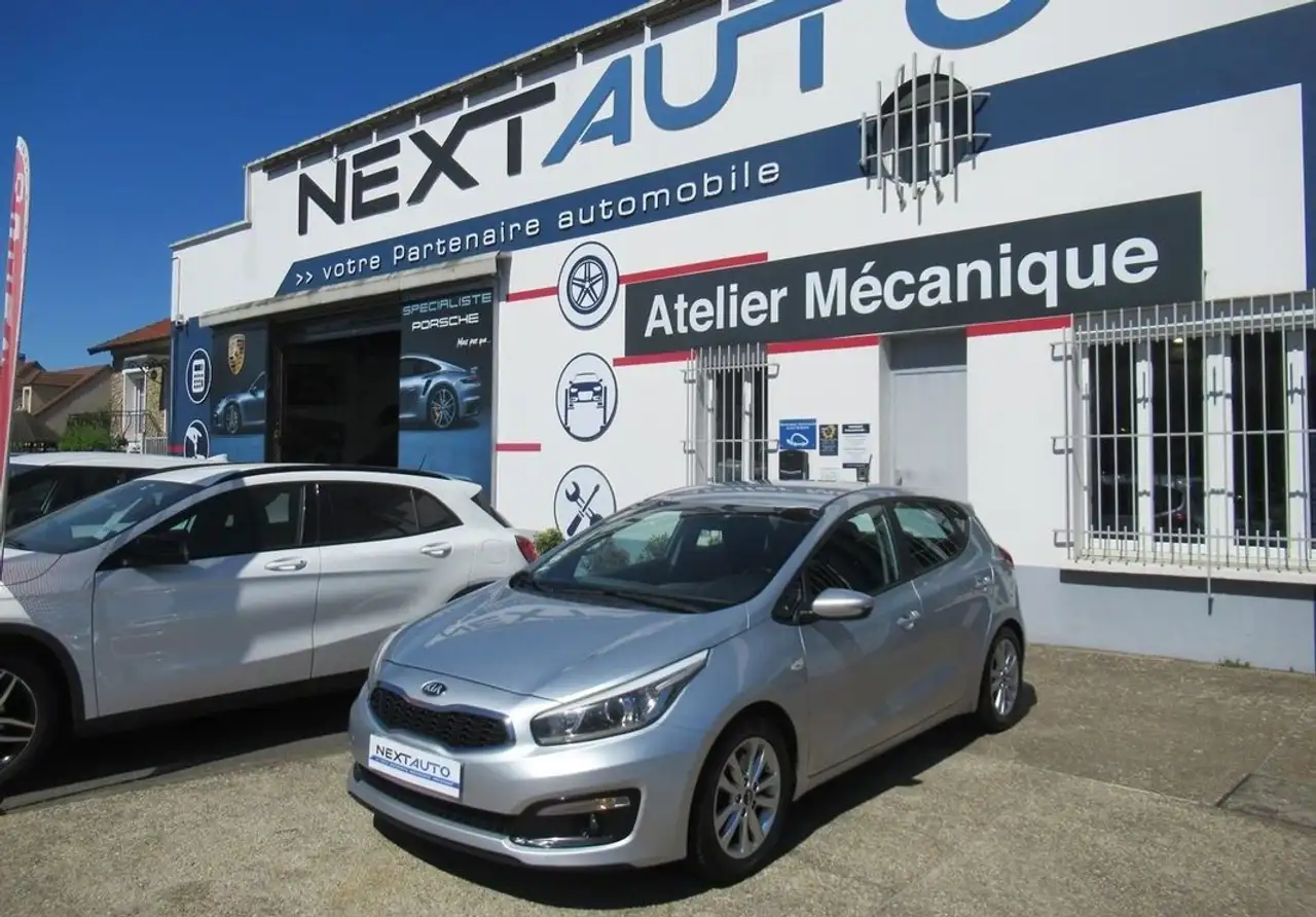 Kia Ceed \u002F cee'd Ceed 1.6 CRDI 136CH ISG ACTIVE